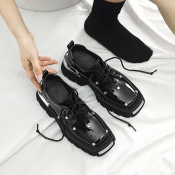 Черные винтажные туфли, женские осенние модные удобные оксфордские лоферы на платформе со шнуровкой, повседневная обувь-лодочка, туфли со стразами на платформе Изображение 2